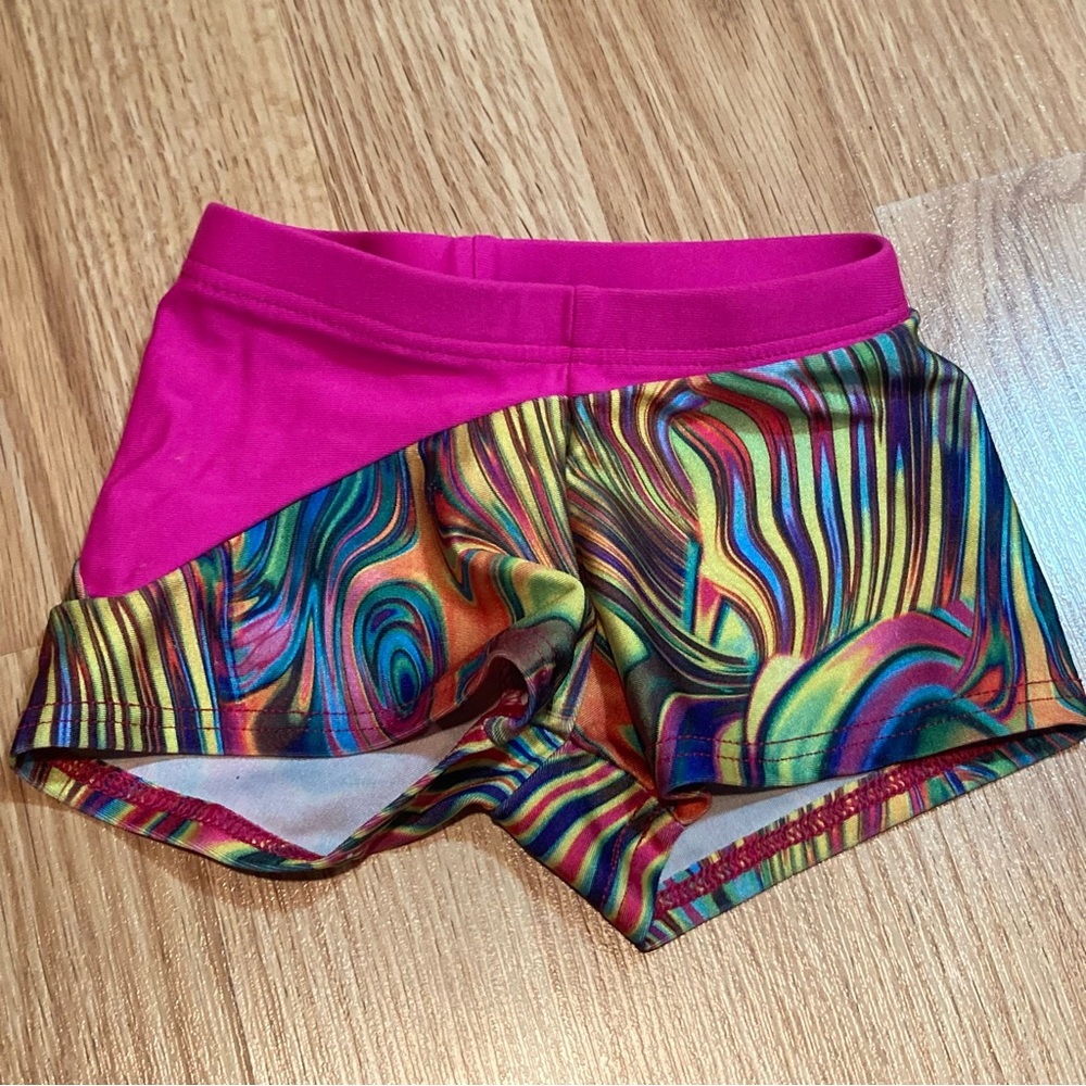 Motionwear dance booty shorts small child 5-6